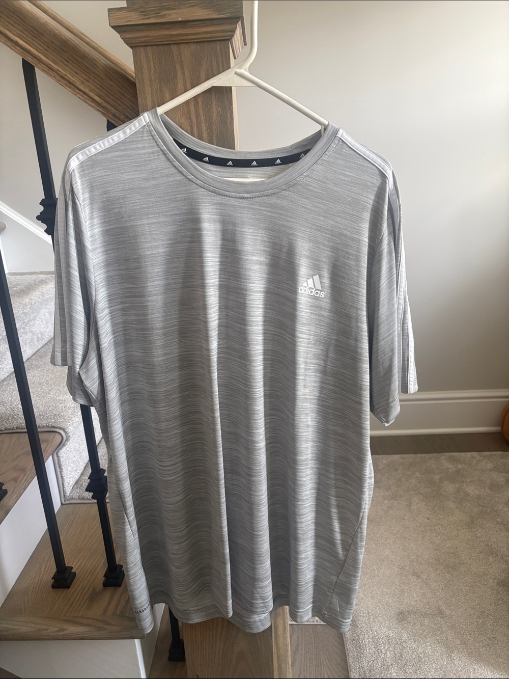 adidas Light Gray Men’s Athletic Short Sleeve Tee